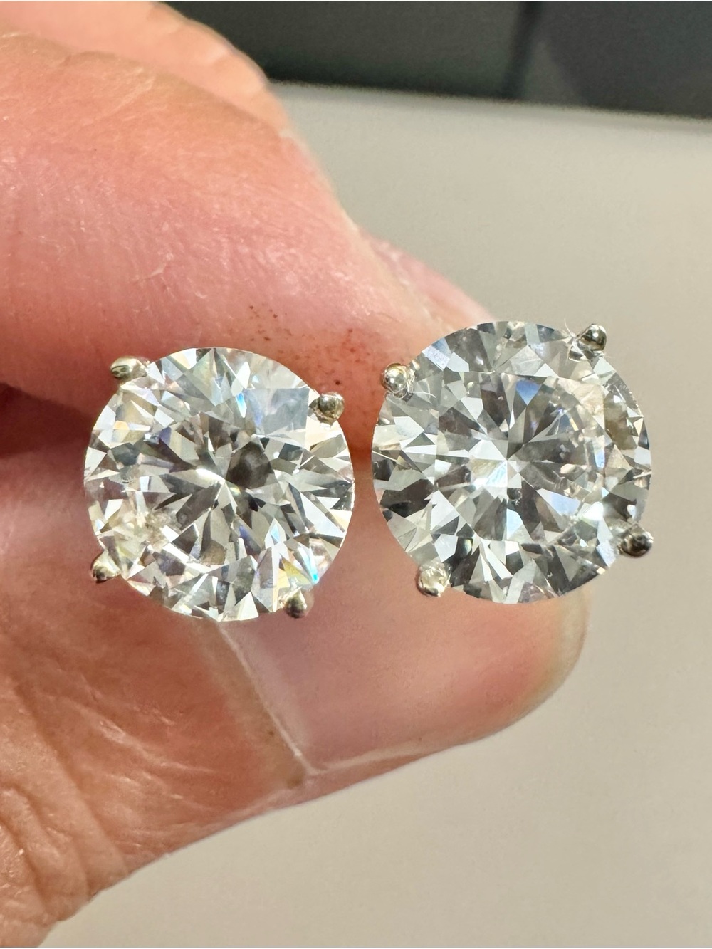 14K White Gold Certified Lab Grown Diamond Stud Earrings
